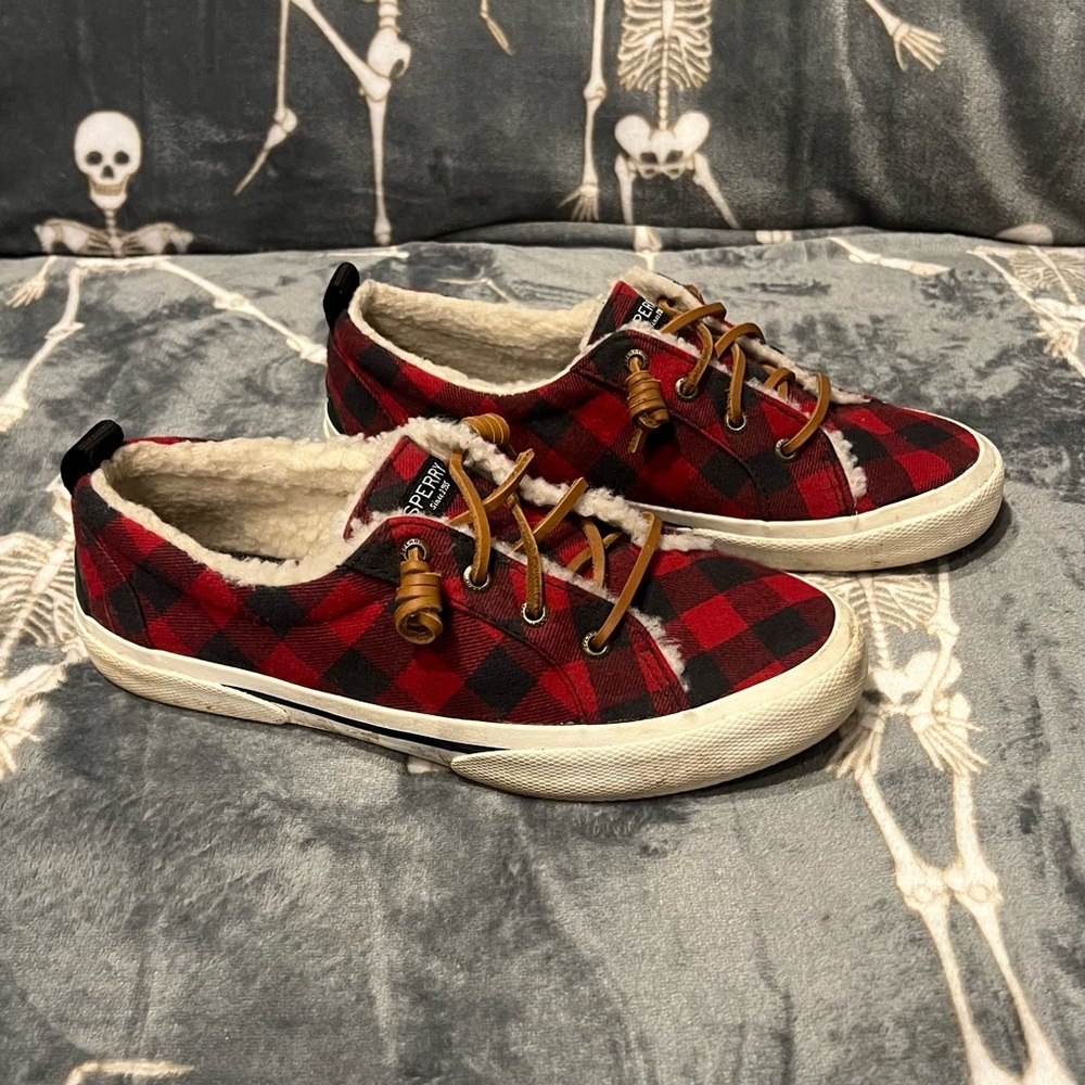 Sperry Buffalo Plaid Shoes Woman’s 7.5